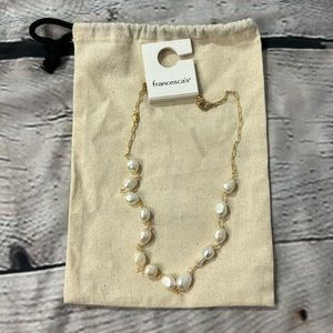 NWT Faux Pearl Necklace